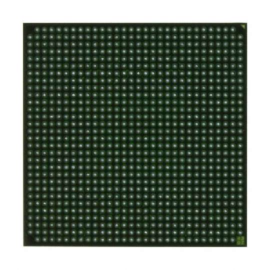 XC2VP30-5FF896I图片2
